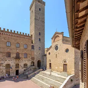 Apartment Sangi - With Amazing View Of The Duomo, San Gimignano