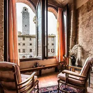 Apartment The Artists' Tower - Amazing View From The Tower, San Gimignano